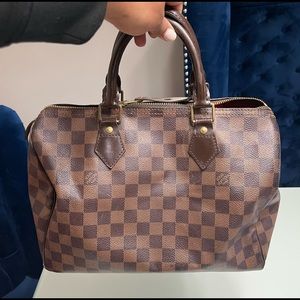 Louis Vuitton Damier Speedy 30